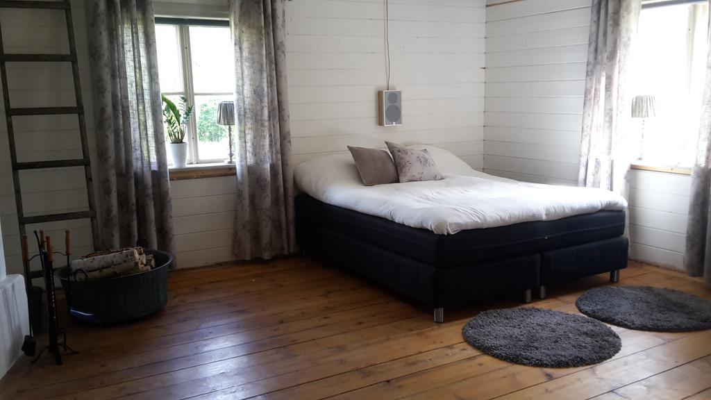 Bjaerkeryd Soedergard Bed & Stable Villa Kisa ภายนอก รูปภาพ